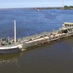 BARCO ARENERO, EN CERCANÍAS DEL PUERTO DE BUENOS AIRES